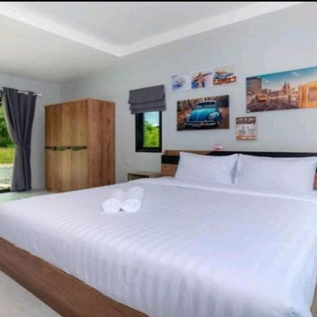Malinee Resort Bang Tao Beach  Buitenkant foto