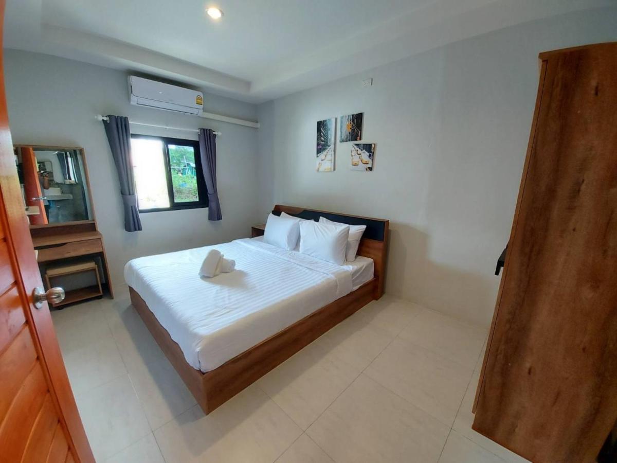 Malinee Resort Bang Tao Beach  Buitenkant foto