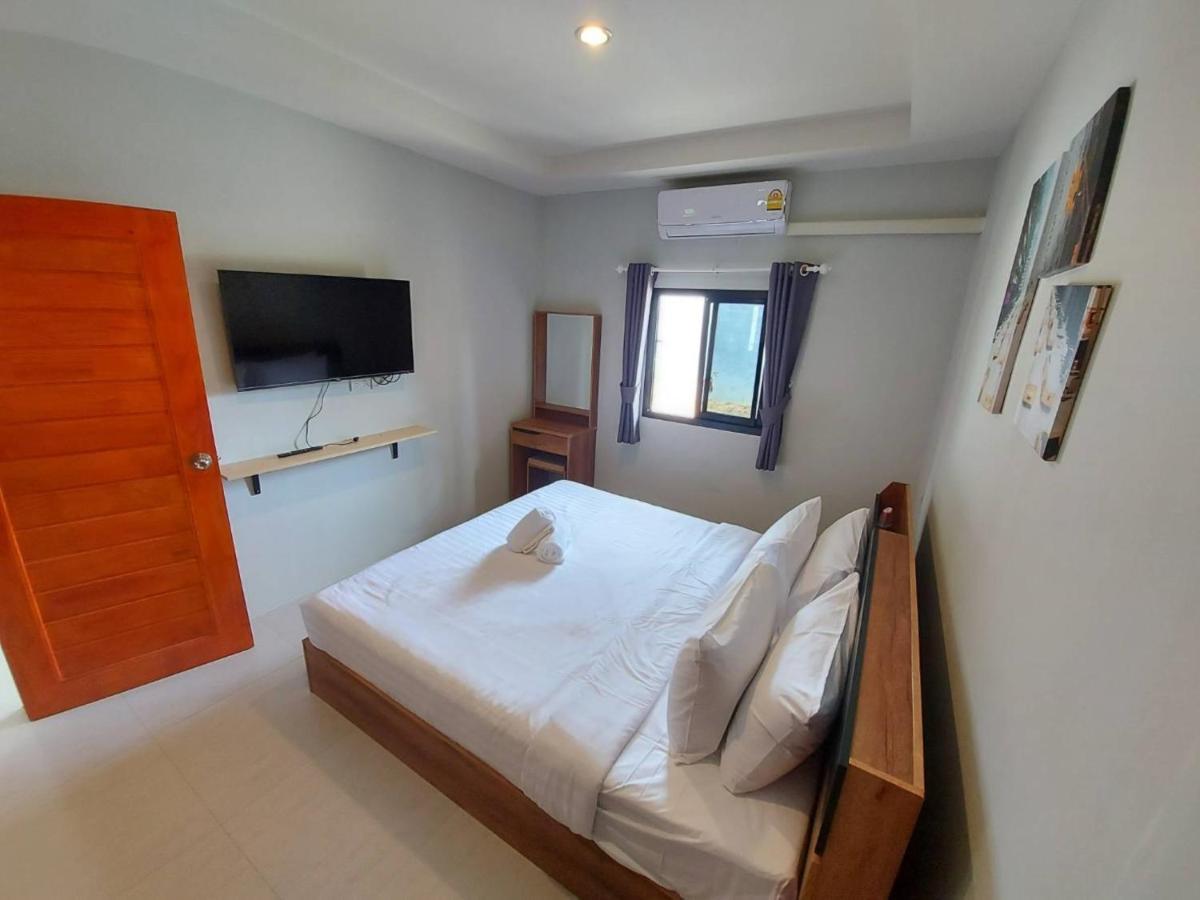 Malinee Resort Bang Tao Beach  Buitenkant foto