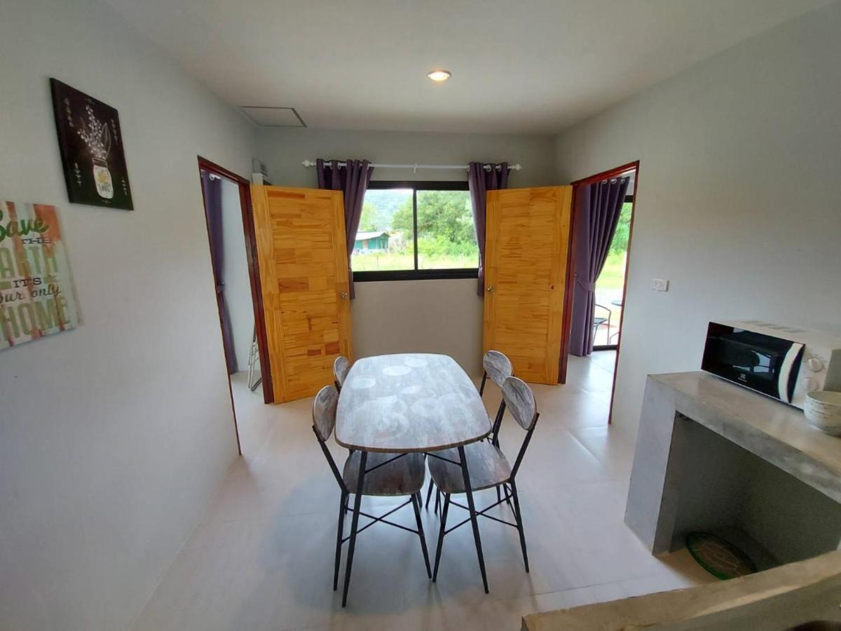 Malinee Resort Bang Tao Beach  Buitenkant foto
