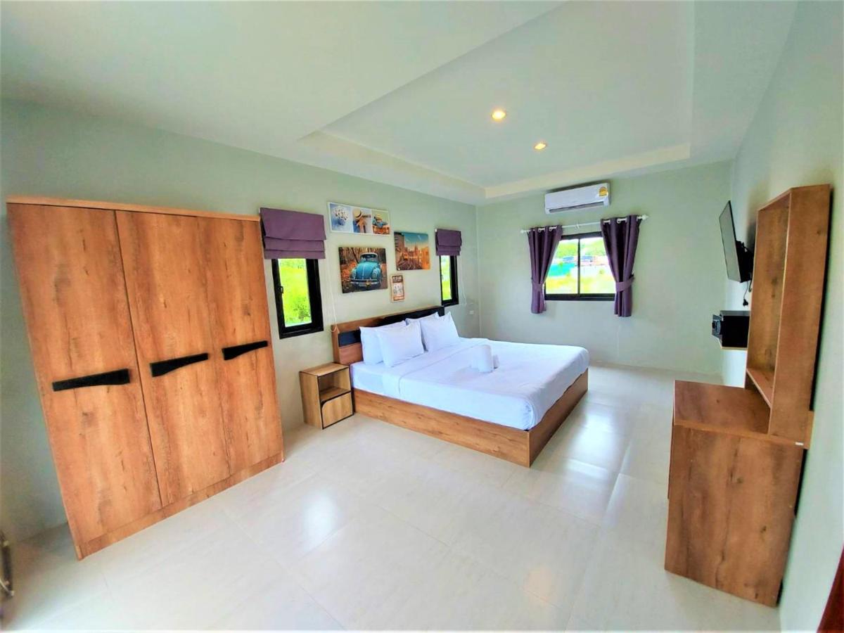 Malinee Resort Bang Tao Beach  Buitenkant foto